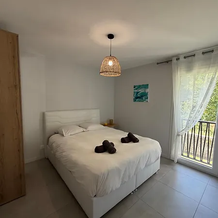 Goeland Confortable Avec Belle Terrasse Vue Degagee 3 Parking Privatif A 900 M De La Et Tous Commerces Pres De Bayeux Sur Plages Du Debarquement شقة *