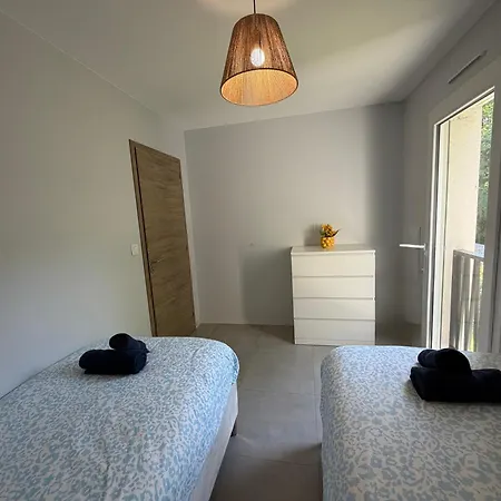 Goeland Confortable Avec Belle Terrasse Vue Degagee 3 Parking Privatif A 900 M De La Et Tous Commerces Pres De Bayeux Sur Plages Du Debarquement * أسنل
