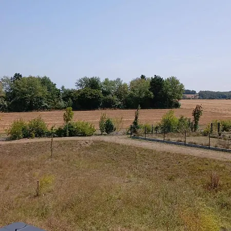 شقة Goeland Confortable Avec Belle Terrasse Vue Degagee 3 Parking Privatif A 900 M De La Et Tous Commerces Pres De Bayeux Sur Plages Du Debarquement أسنل